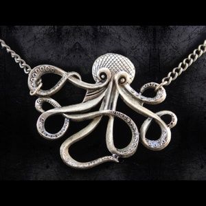 Vintage style octopus pendant